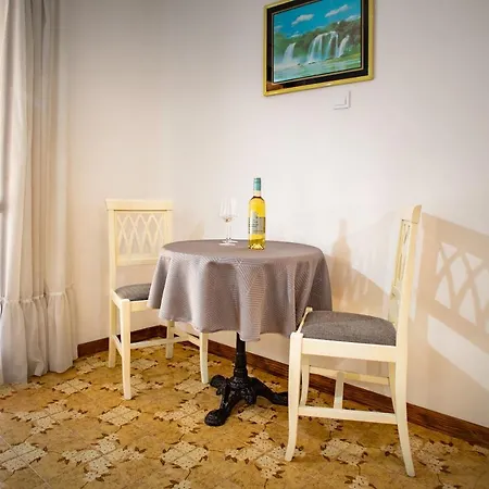 Luka Rovinj